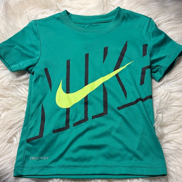 Nike Kids Teal and Lime Graphic Tee - Picture 1 of 2